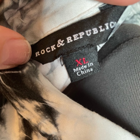 Rock and Republic Tie Dye Button Down Blouse - Picture 4 of 4